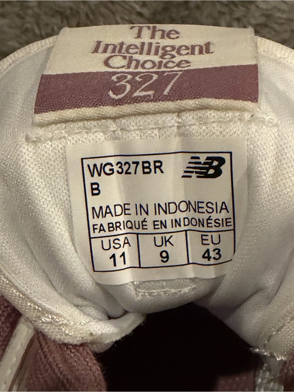 New Balance Women's Cream & Mauve Lace-Up Sneaker size 11 - Picture 13 of 15